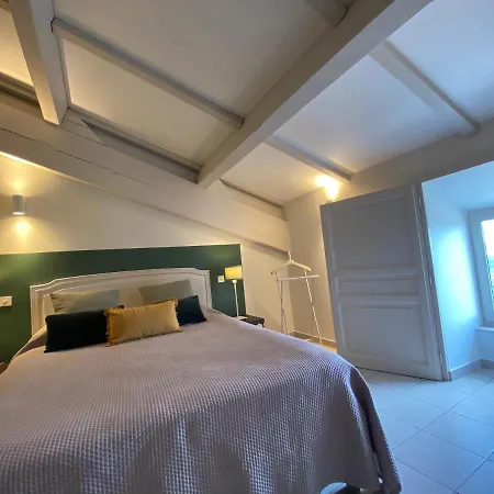 De La Tour De Brison Hotel