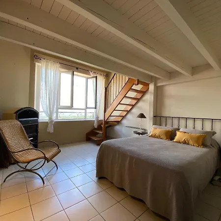 De La Tour De Brison Hotell